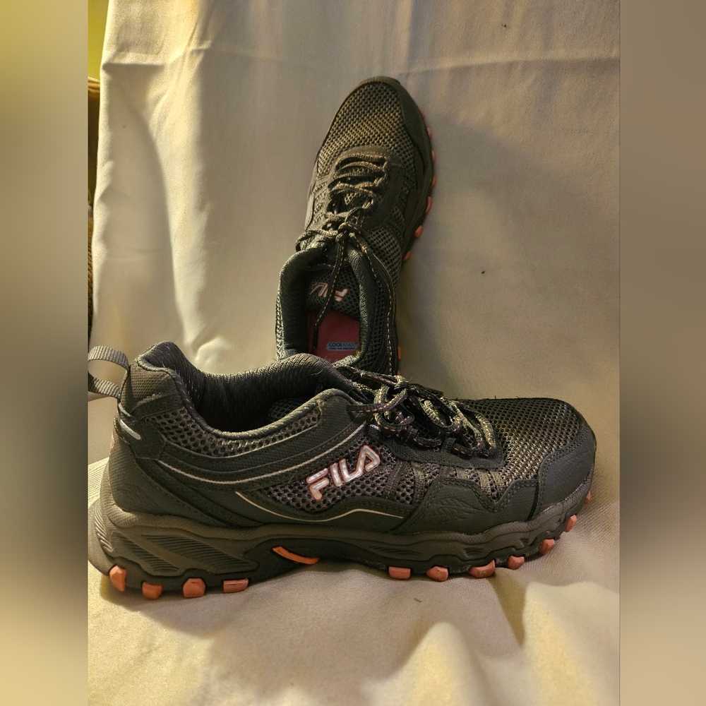 Fila Women''s Black Athletic Shoes